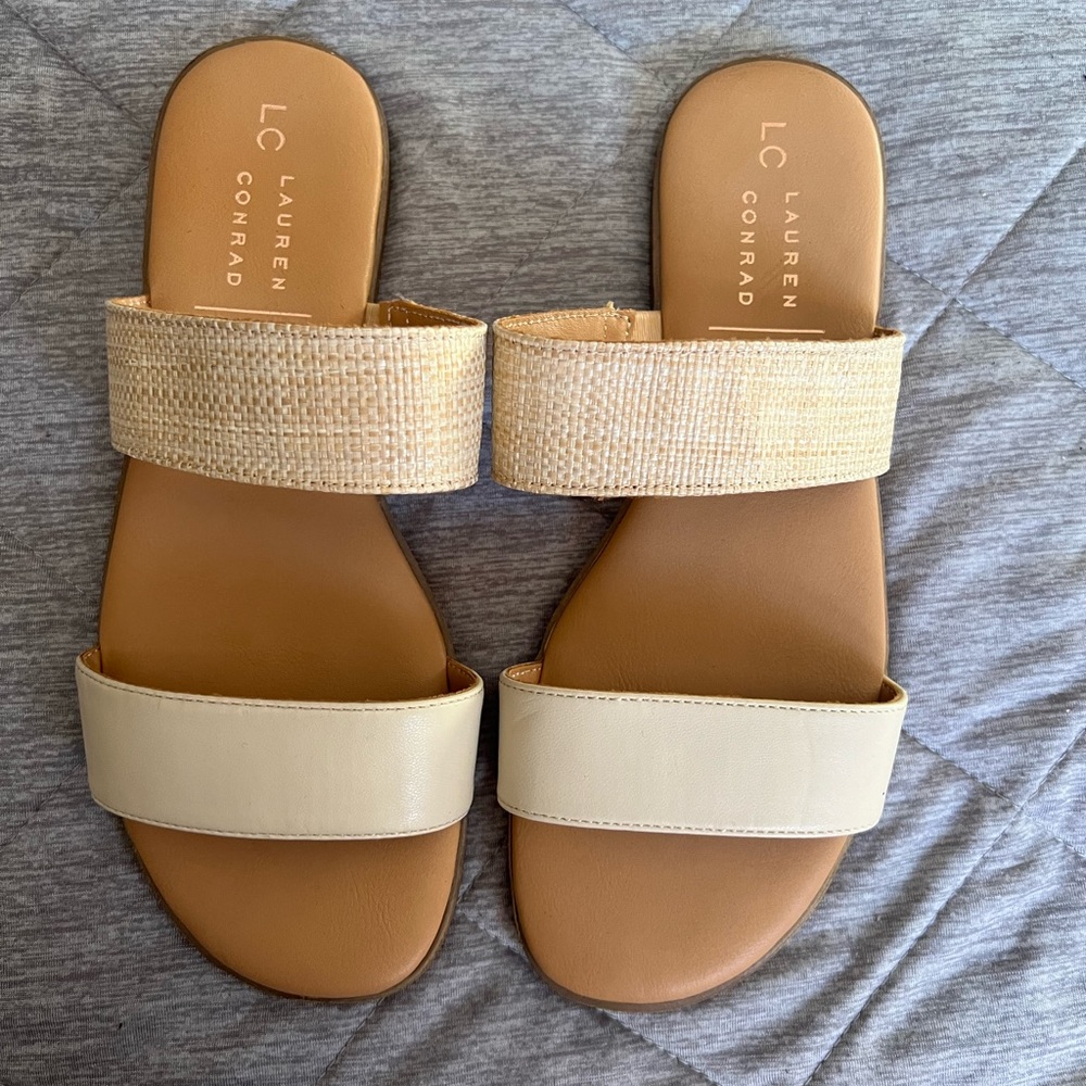 NWOT LC Lauren Conrad Natural Cream Sandals Size 7
